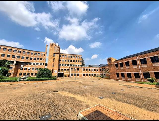 BUSINESS FOR SALE IN BRUMA